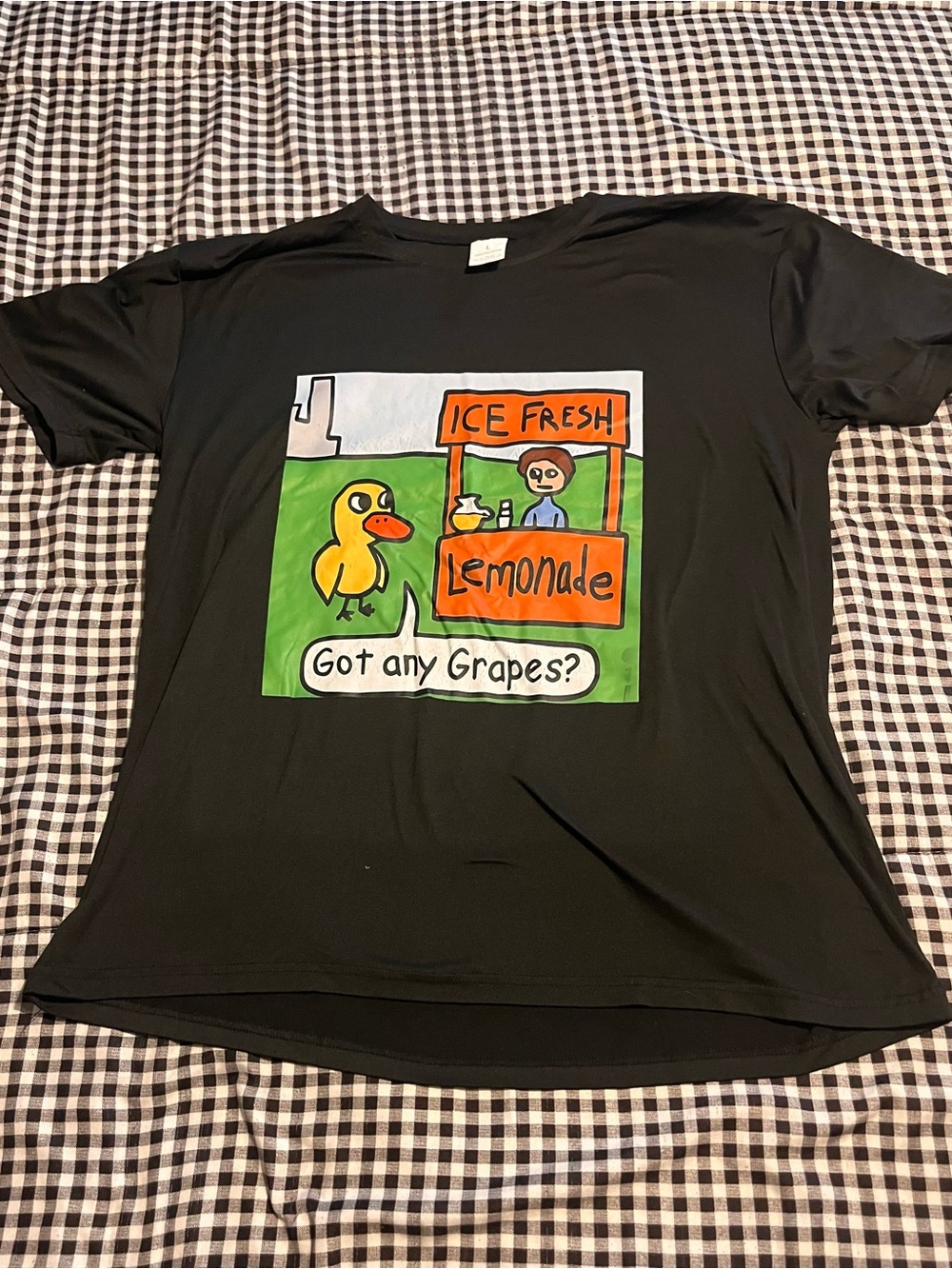 Duck walks up to lemonade shirt size large